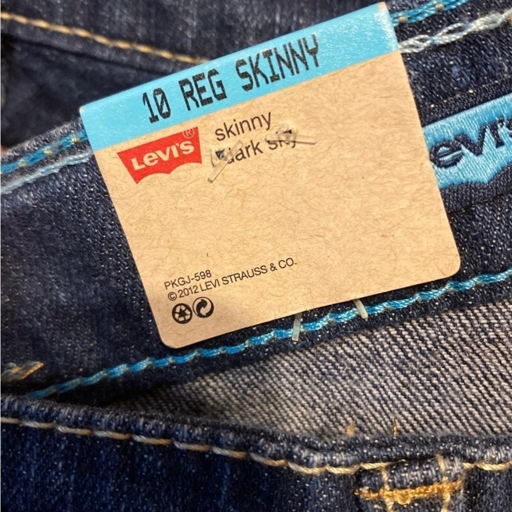 NWT Girls Levi’s - Picture 4 of 4